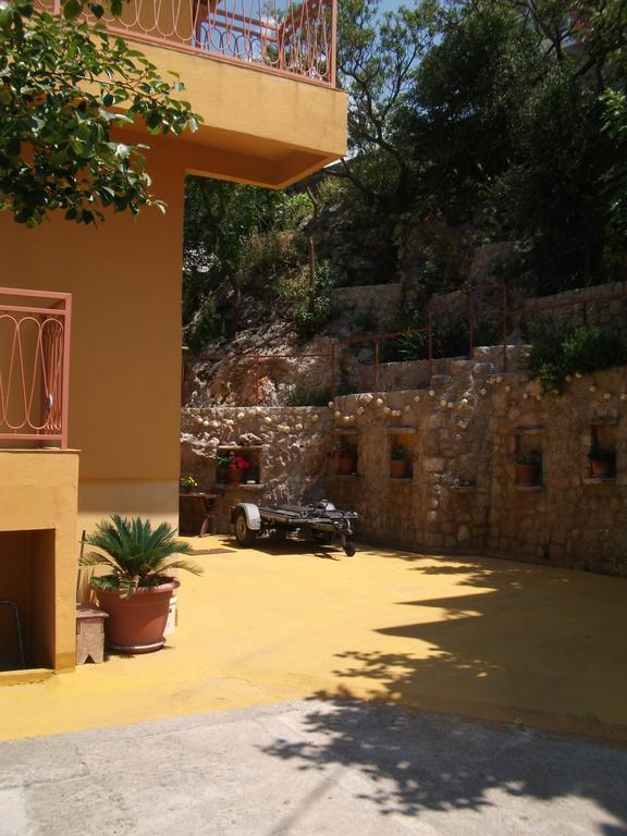 Monterama Apartments Sutomore Esterno foto