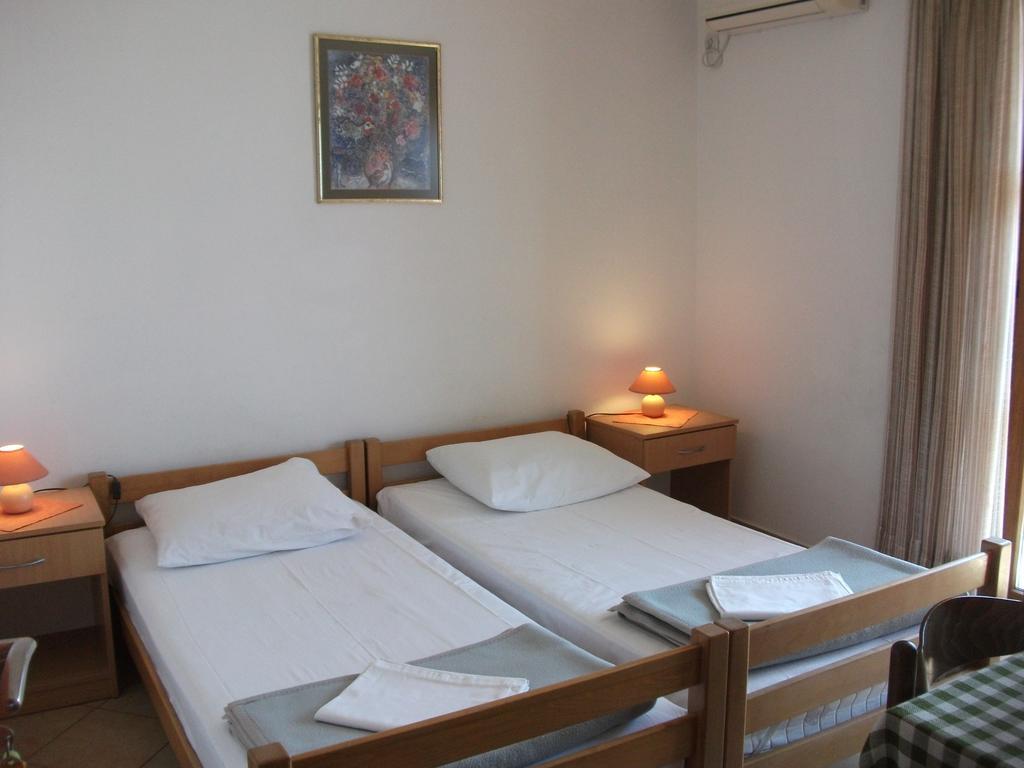 Monterama Apartments Sutomore Esterno foto